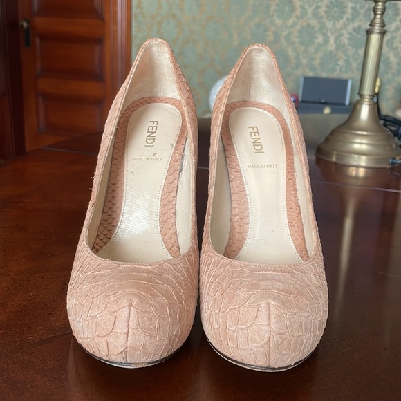 FENDI vintage heels - Picture 4 of 5